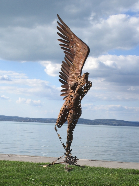 Large rusty angel garden sculpture